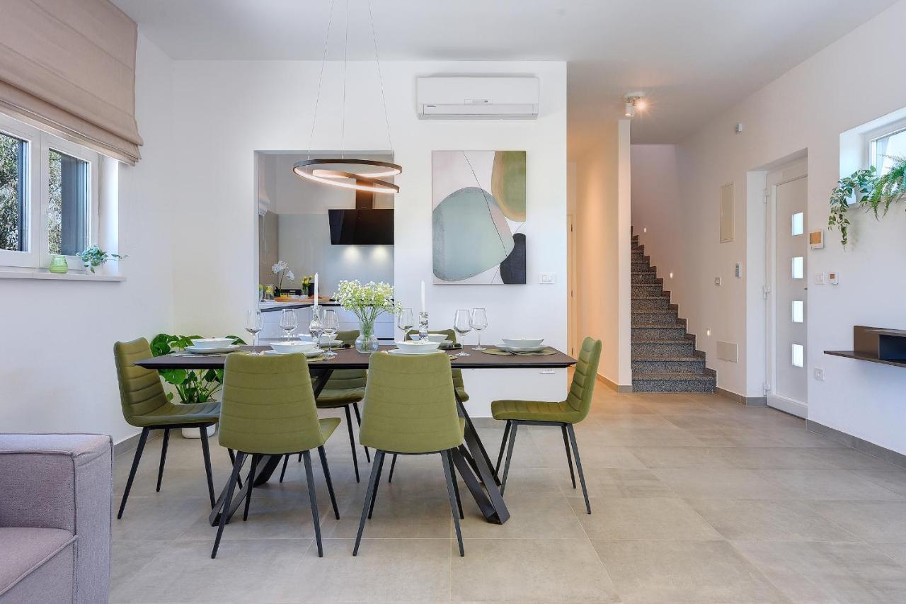 Eia Villa